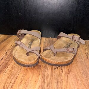 Like new- Birkenstock Mayari Birko-Flor in the color Graceful Taupe sz 36/5.5-6